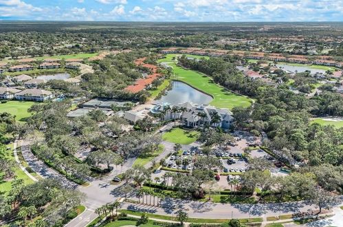 1620 Winding Oaks Way, Naples FL  34109-0479 exterior