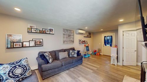 3 Hilltop St, Providence RI  02919-5109 exterior