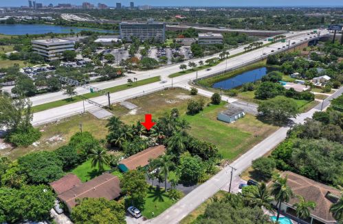 1455 Shannondale Rd, West Palm Beach FL  33406-3233 exterior