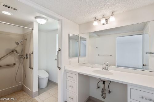 643 Dana Dr, Santa Paula CA  93060-1614 exterior