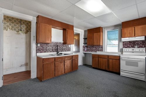221 Water St, Williamsport OH  43164-9656 exterior