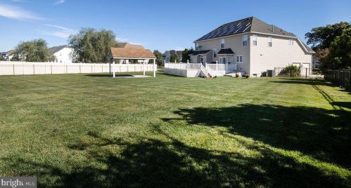 108 Desilvio Dr, Erial NJ 08081-3400 exterior