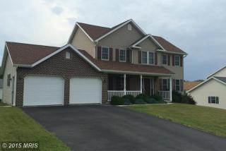 407 Freedom Dr, Lees Cross Roads, PA 17257-8210