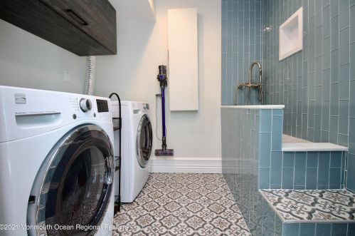 205 Ave, Belmar NJ 07719-2428 exterior