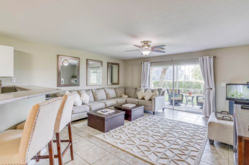 215 Timberwalk Trl, Jupiter, FL 33458-5509