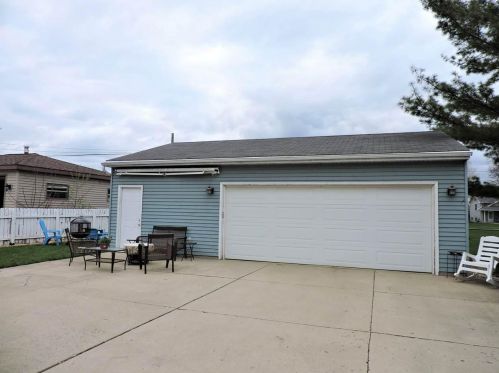 1132 Taft Ave, Oshkosh, WI 54902-3463