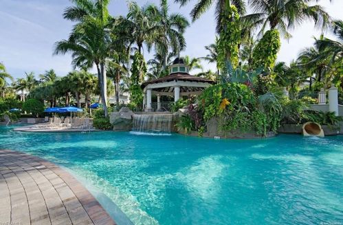 9235 Tesoro Ln, Naples FL  34114-9505 exterior