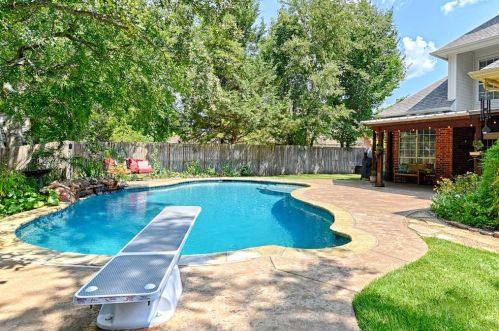 10510 Woodland Dr, Greenville TX  75402-3316 exterior