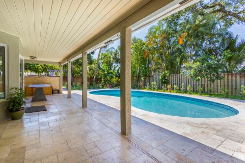 800 18 St, Boca Raton FL 33486-6937 exterior