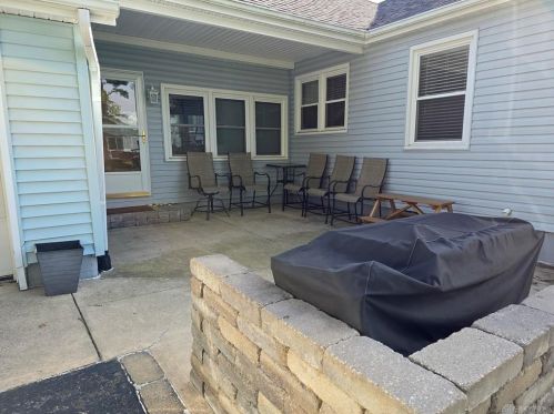 421 Spg St, New Paris OH  45347-1121 exterior