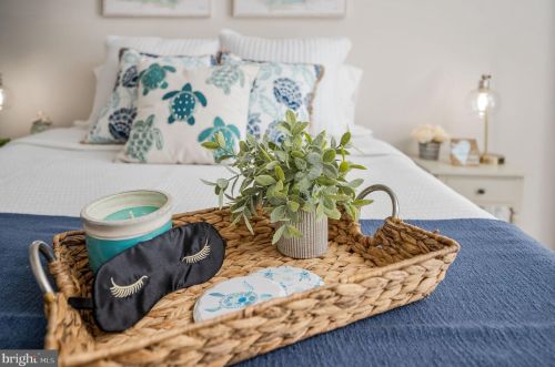 327 Fairway Dr, Locust Grove VA  22508-5441 exterior