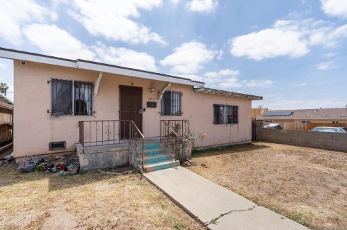 3103 Chamoune Ave, San Diego CA 92105-1803 exterior