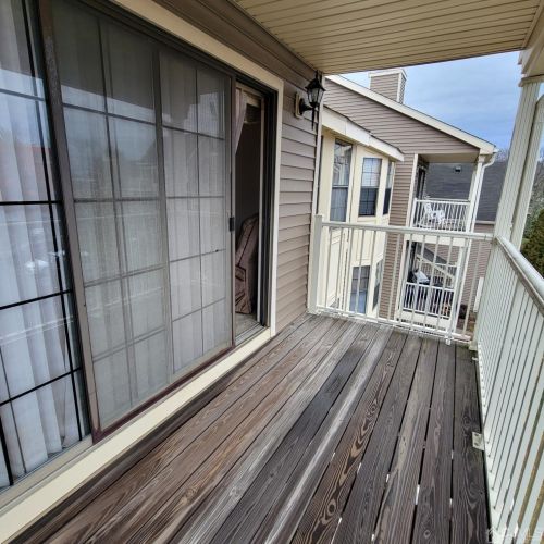 44 Lear Ct, East Brunswick NJ  08816-1851 exterior