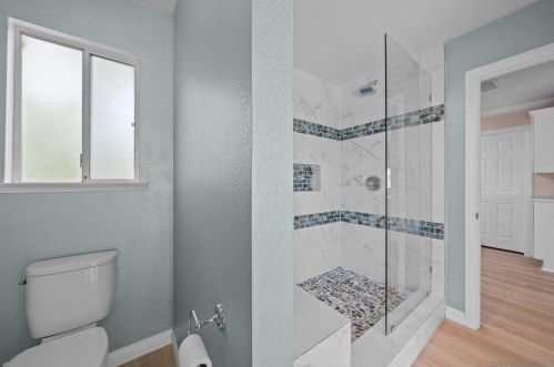 9721 Siwanoy Dr, Desert Hot Springs CA  92240-1330 exterior