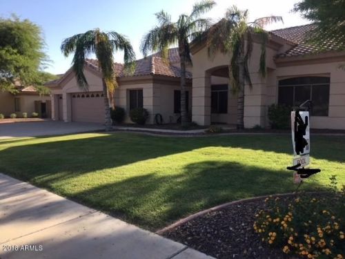 23372 72nd Ave, Glendale, AZ 85310-5880