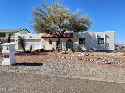 1025 Shorewood Pl, Lake Havasu City, AZ 86403-3055