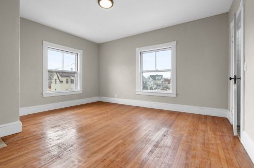 27 Prescott St, Nashua NH 03064-2581 exterior