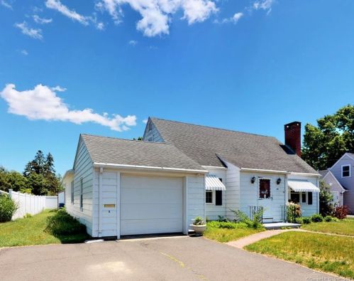 40 Rockwell Ave, Plainville, CT 06062-1715