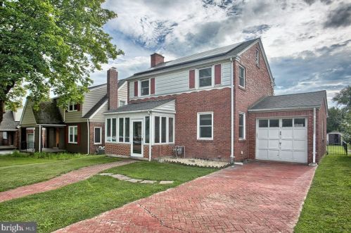 234 32nd St, Camp Hill, PA 17011-2810