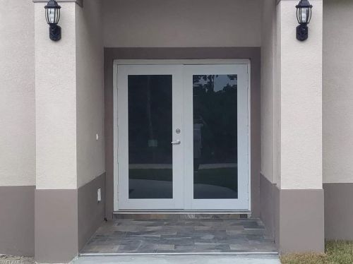 715 Columbus Ave, Lehigh Acres, FL 33972-4542