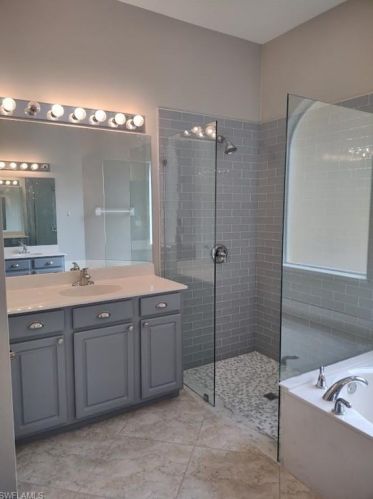 6183 Ashwood Ln, Naples, FL 34110-2407