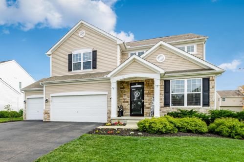 697 Stallion Way, Marysville, OH 43040-8073