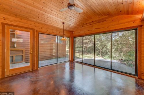 2244 127th St, New Johannesburg WI  54017-6114 exterior