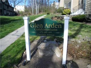 485 Glendale Ave, Bridgeport CT  06606-6067 exterior