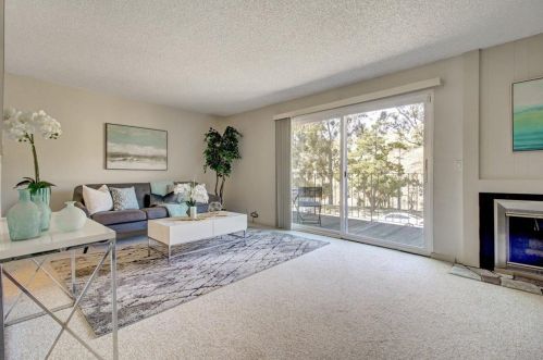 880 Stonegate Dr, South San Francisco CA  94080-1562 exterior