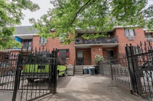 1235 Rev James A Polite Ave, Bronx, NY 10459-2211