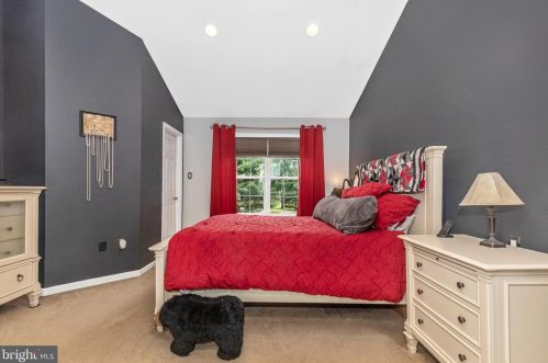 17 Lion Ct, Limerick PA  19468-1339 exterior