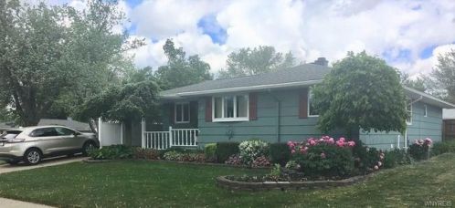 73 Ames Ave, Tonawanda, NY 14150-8205