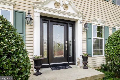 16 Livingston Ln, Lumberton Township NJ  08048-6210 exterior