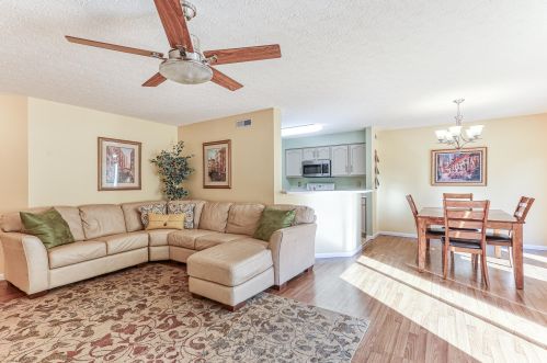 2111 Clareglen Ct, Covington, KY 41017-3902