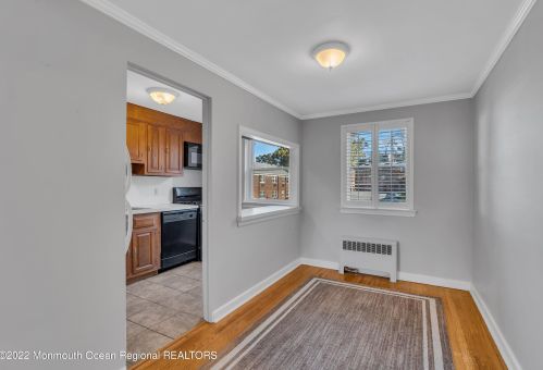 53 Manor Dr, Tinton Falls NJ  07712-2568 exterior