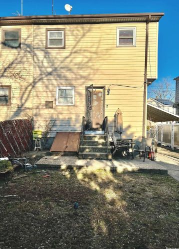 120-32 172nd St, Jamaica, NY 11434-1310