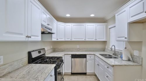 13651 Havenwood Dr, Garden Grove CA  92843-3507 exterior