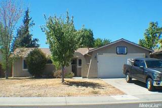 8250 Lockborne Dr, Sacramento CA  95823-5542 exterior