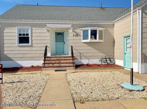 216 Hancock Ave, Pelican Island, NJ 08751-2027