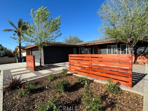 1167 Michigan Ave, Beaumont CA  92223-1966 exterior