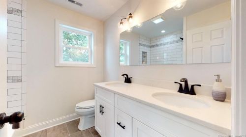 45 Kirkside Ave, Milford CT  06460-5919 exterior