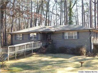 3908 Parkwood Rd, Bessemer, AL 35022-5640