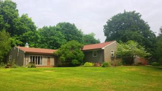 144 Cramer Rd, Poughkeepsie, NY 12603-6325