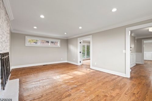37 Tara Ln, Montville Township NJ  07045-9699 exterior