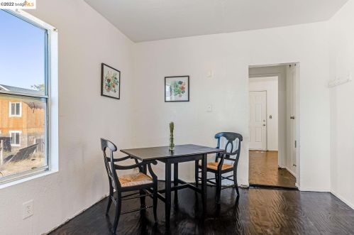 3426 Hannah St, Oakland CA  94608-4024 exterior