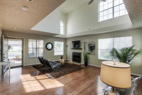 2013 Apollo Dr, Franklin, TN 37069-1801