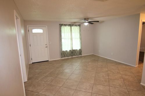 179 Elm Dr, Orange City FL  32763-7420 exterior