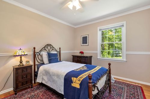 68 Balmoral Dr, Berkeley Heights NJ  07922-1355 exterior