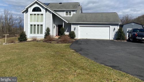 104 Jessica Ct, Dauberville, PA 19533-9588