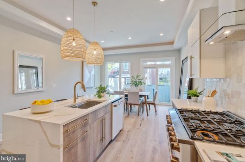 1625 Eyre St, Philadelphia PA  19125-2703 exterior